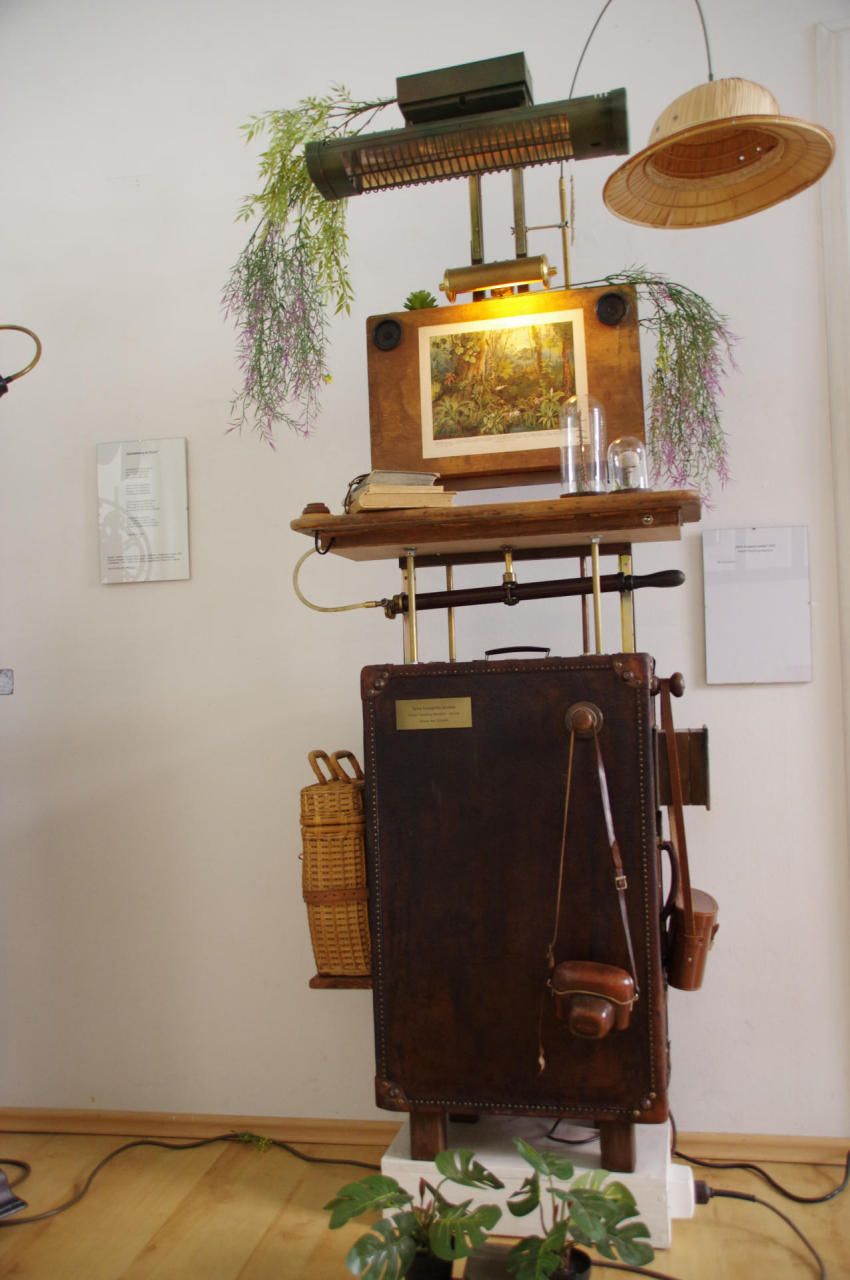 Terra Incognita Isolata - Home Travelling Machine, Maschine von C. A. Cobdak